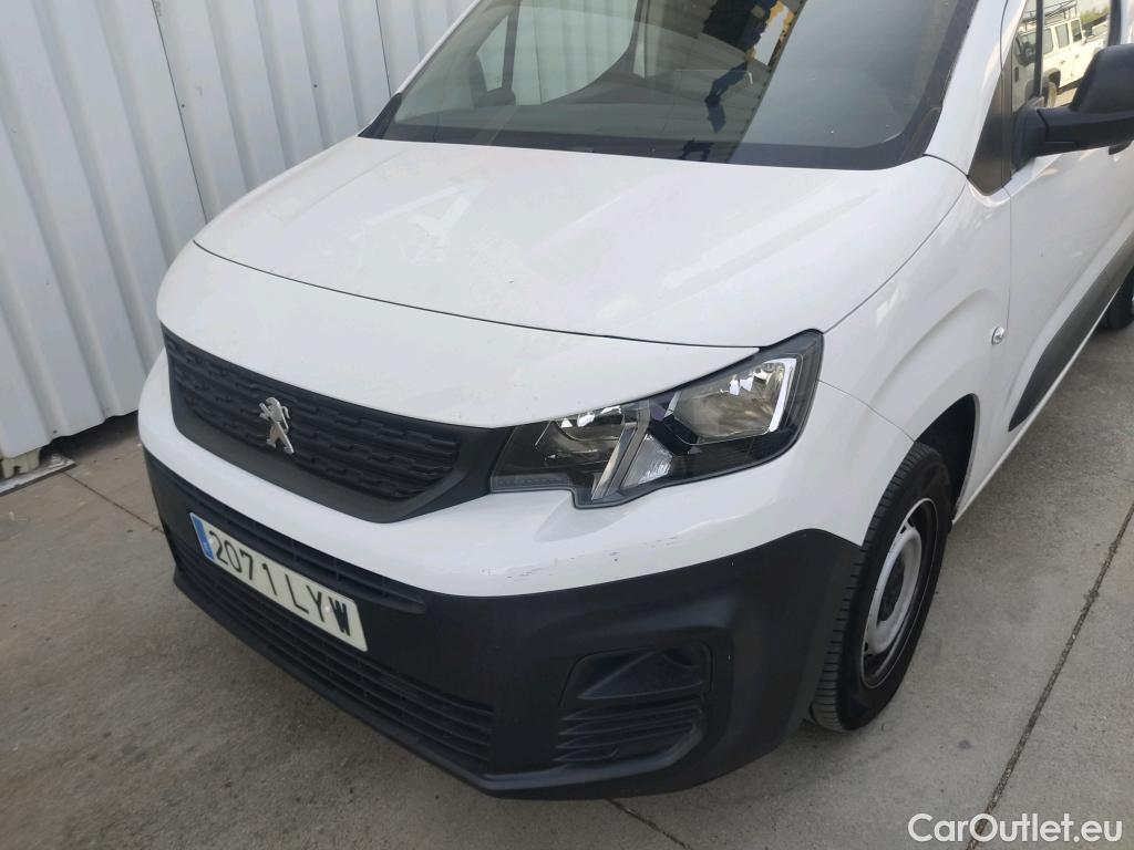  Peugeot  Partner PEUGEOT  / 2018 / 3P / furgón derivado de turismo Pro Standard 600kg BlueHDi 73kW #13
