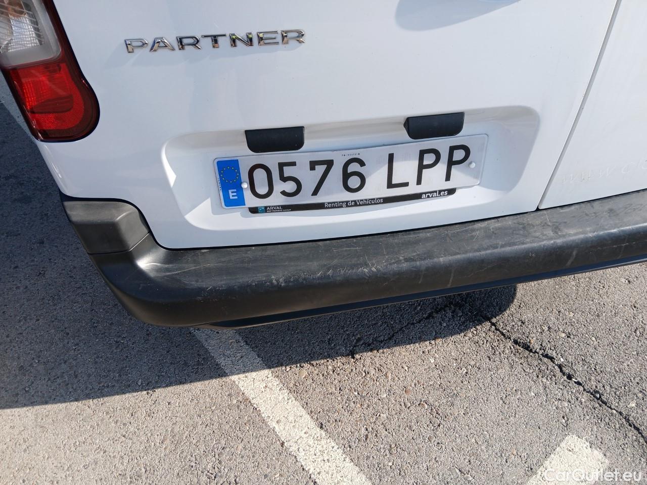  Peugeot  Partner PEUGEOT  / 2018 / 4P / furgón derivado de turismo Premium Long 1000kg BlueHDi 73kW #12