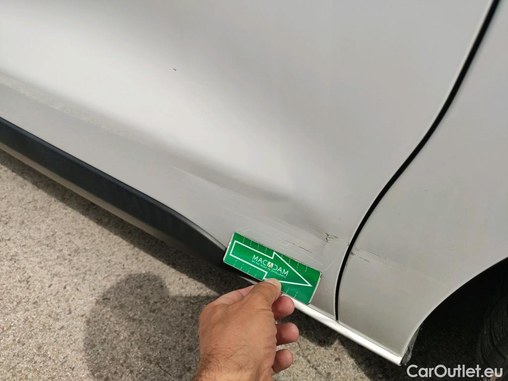  Toyota  Proace TOYOTA  / 2016 / 4P / furgón FU. MEDIO (L1) 2.0D 90kW COMFORT CARGA + #17