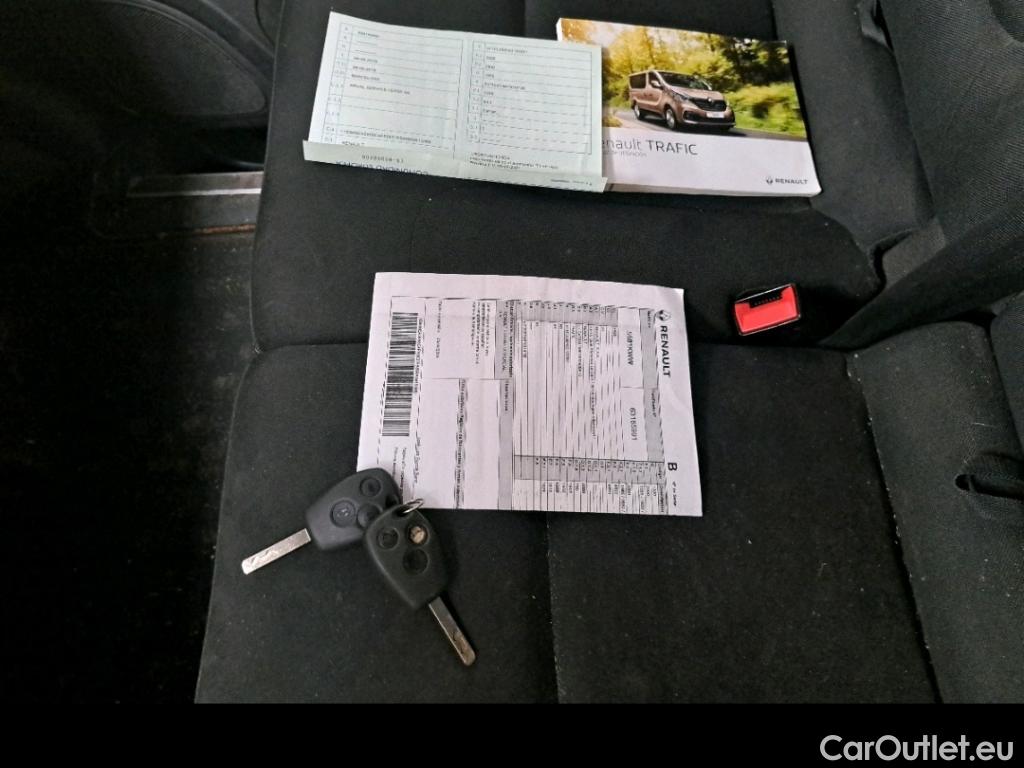  Renault  Trafic  III Furgón L1H1 2 7t 1.6 dCi 120CV MT6 E6 #5