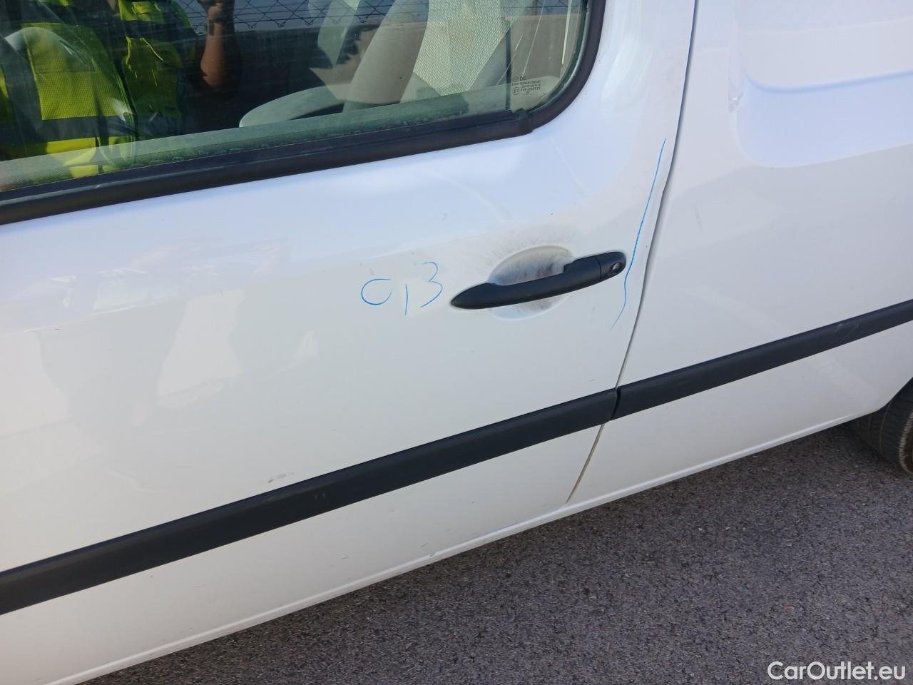  Renault  Kangoo  II Furgón Professional 1.5 dCi 95CV MT6 E6dT #22
