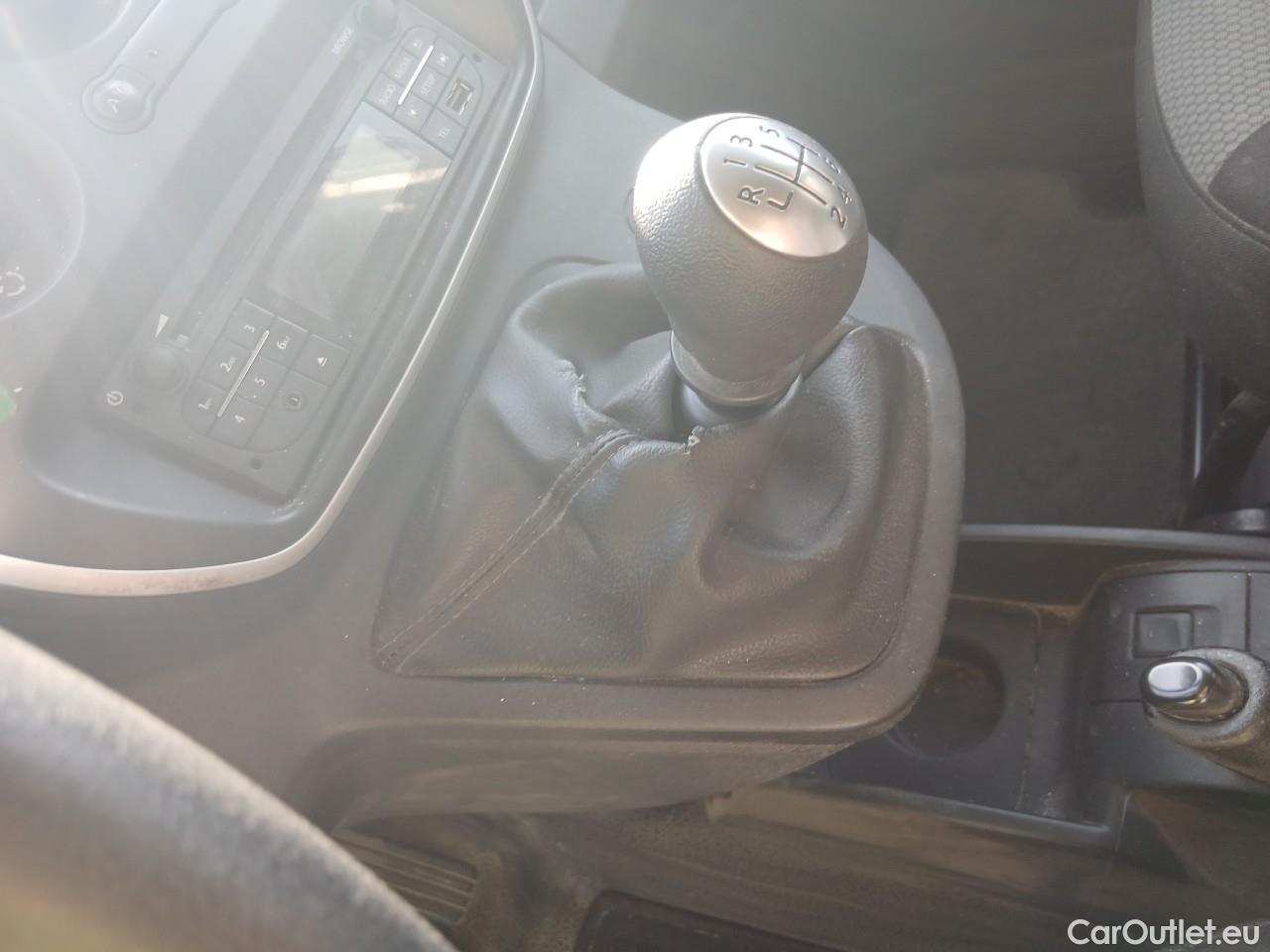  Renault  Kangoo  II Furgón Professional 1.5 dCi 95CV MT6 E6dT #8