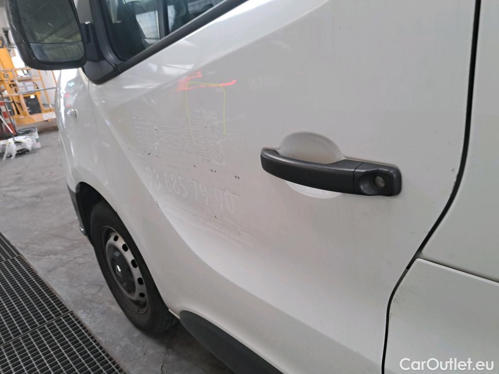  Renault  Trafic  III Furgón L1H1 2 7t 1.6 dCi 120CV MT6 E6 #27