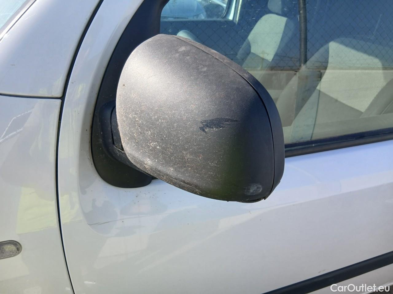  Renault  Kangoo  II Furgón Professional 1.5 dCi 95CV MT6 E6dT #20