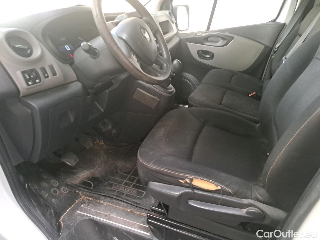  Renault  Trafic  III Furgón L1H1 2 7t 1.6 dCi 120CV MT6 E6 #43