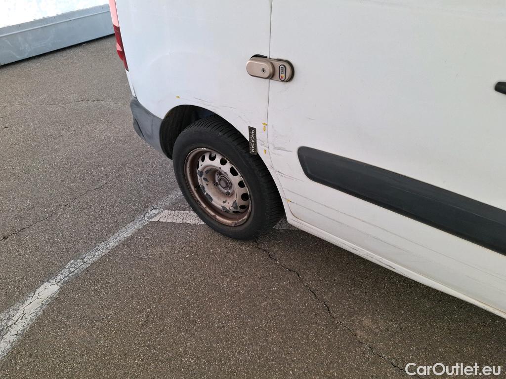  Citroen  Berlingo  Fourgon Club L1 (Court) 1.6 BlueHDi 100CV BVM5 E6 #18