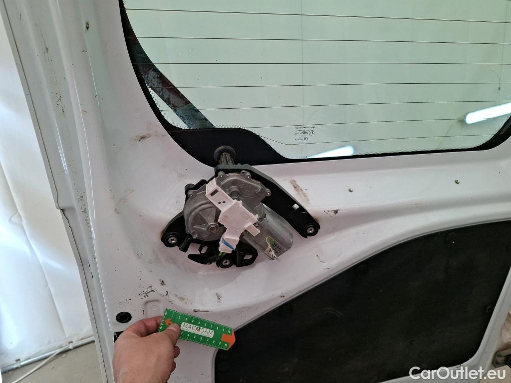  Citroen  Berlingo  Fourgon Club L1 (Court) 1.6 BlueHDi 100CV BVM5 E6 #59