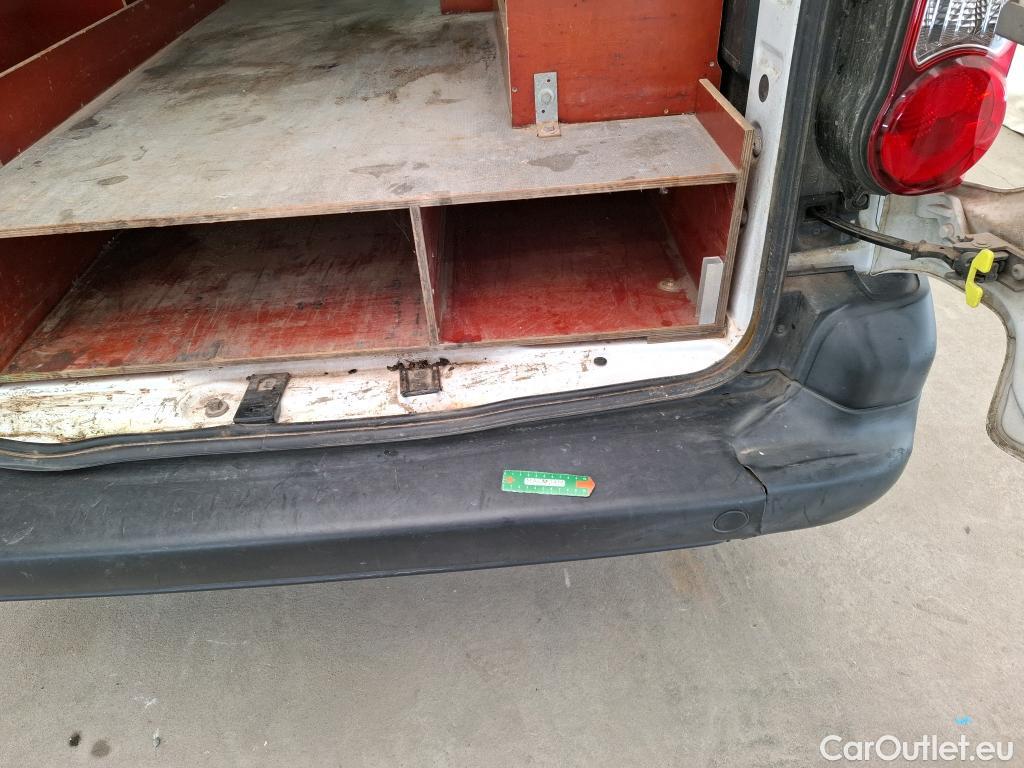  Citroen  Berlingo  Fourgon Club L1 (Court) 1.6 BlueHDi 100CV BVM5 E6 #38