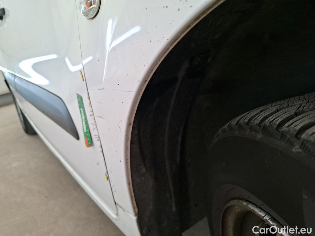  Citroen  Berlingo  Fourgon Club L1 (Court) 1.6 BlueHDi 100CV BVM5 E6 #37