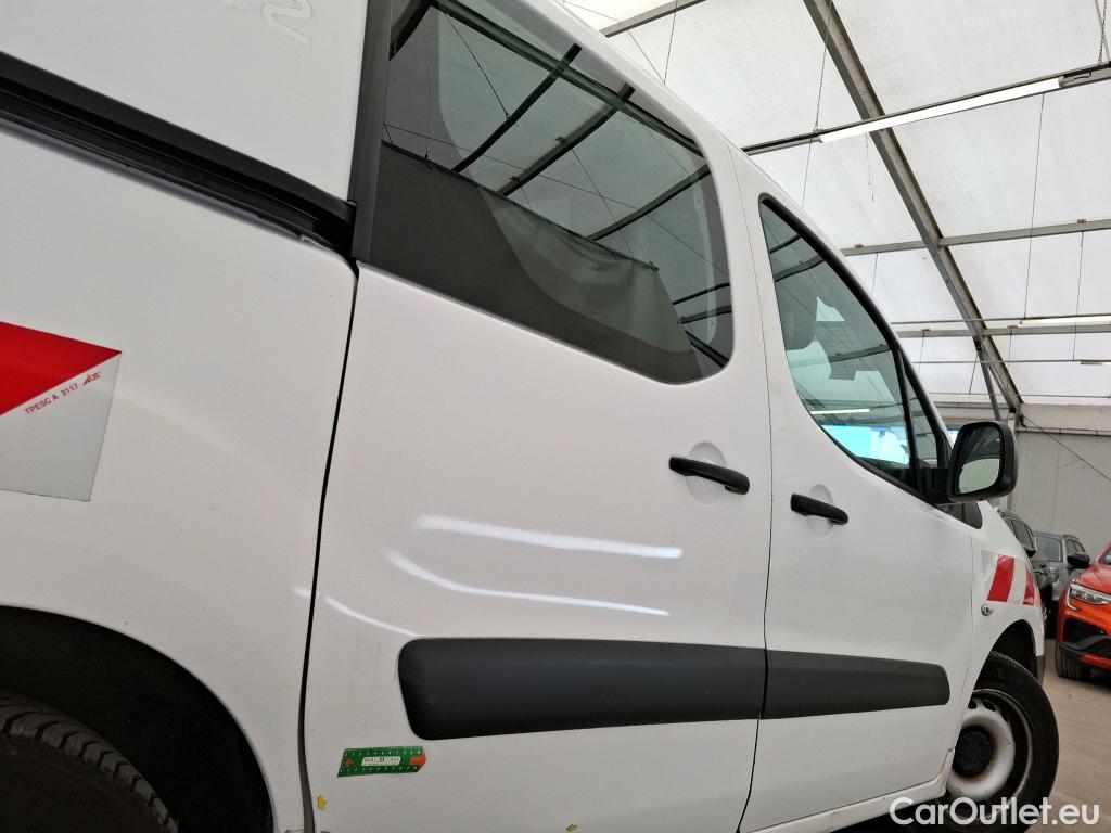  Citroen  Berlingo  Fourgon Club L1 (Court) 1.6 BlueHDi 100CV BVM5 E6 #32
