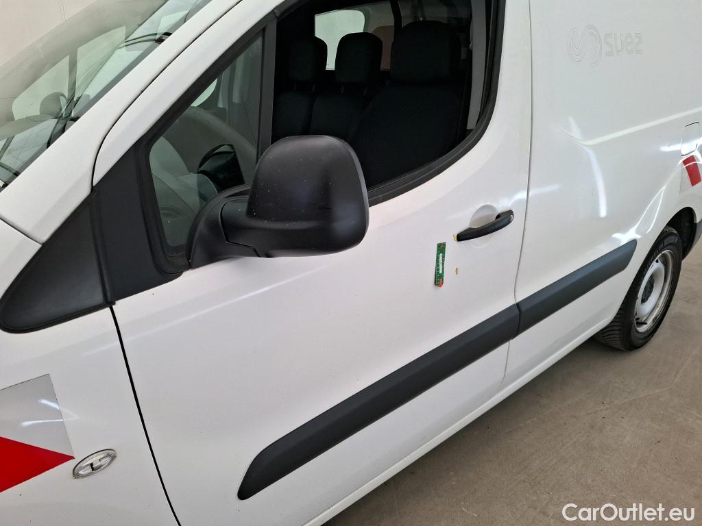  Citroen  Berlingo  Fourgon Club L1 (Court) 1.6 BlueHDi 100CV BVM5 E6 #52