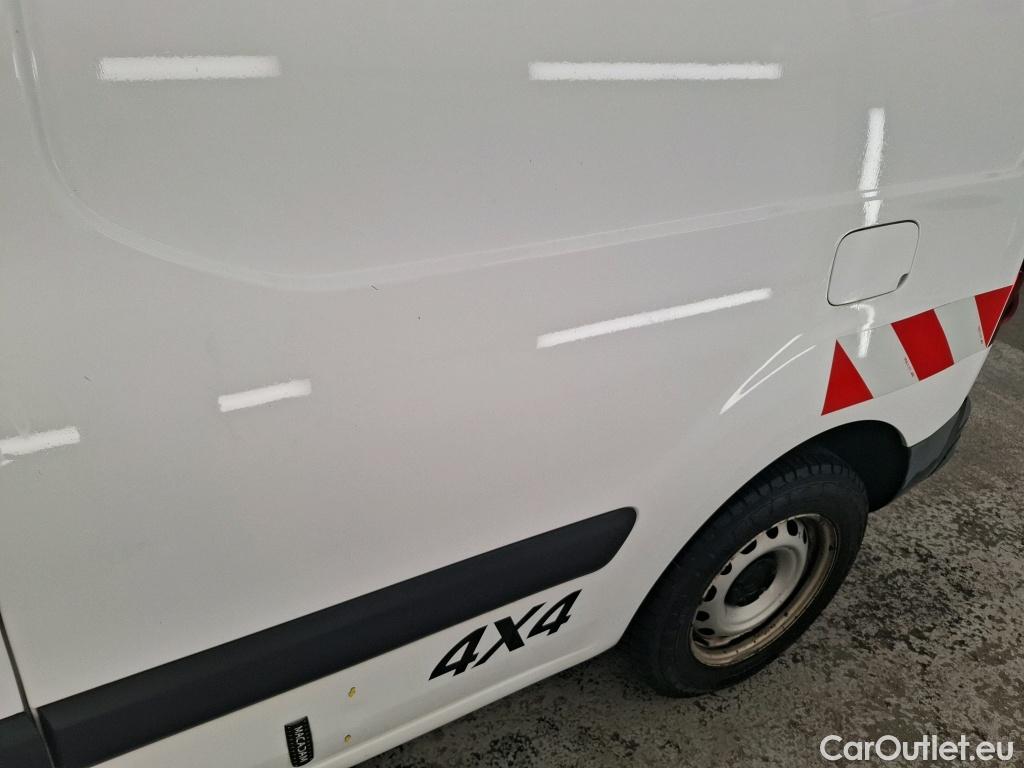  Citroen  Berlingo  Fourgon Club L1 (Court) 1.6 BlueHDi 100CV BVM5 E6 #1