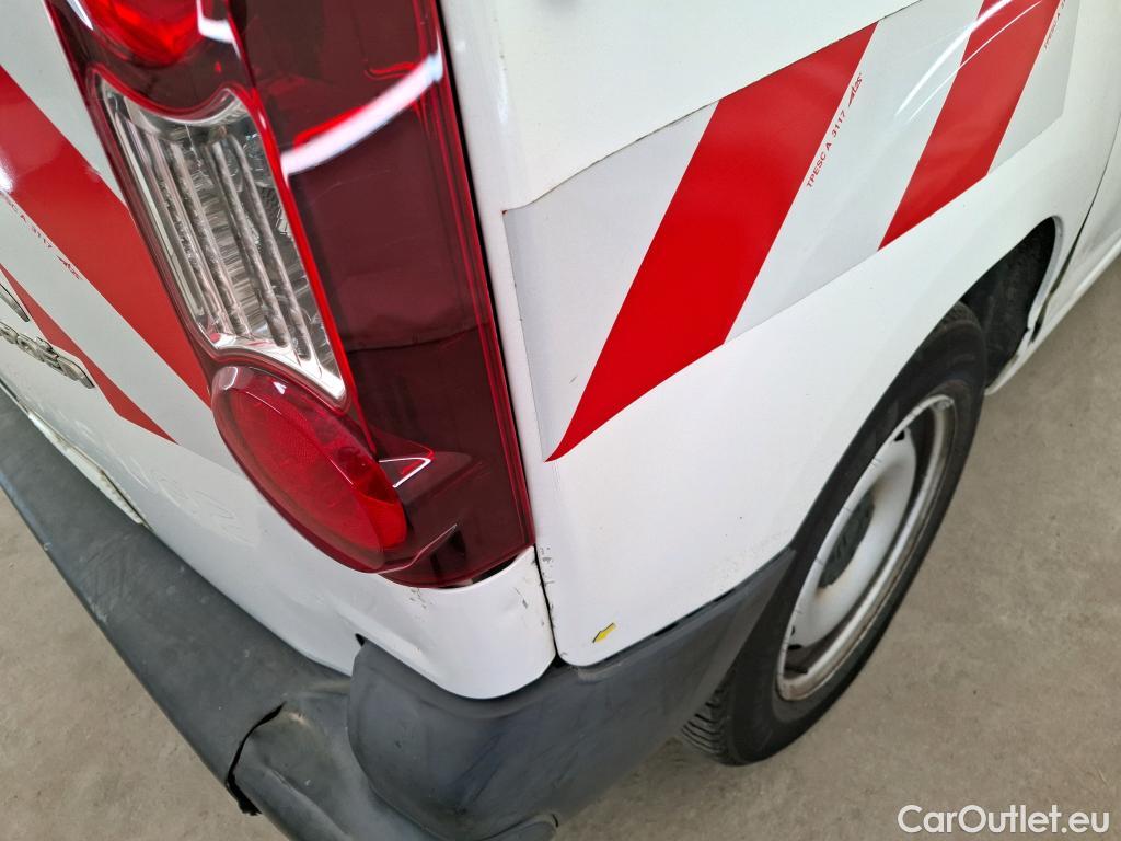  Citroen  Berlingo  Fourgon Club L1 (Court) 1.6 BlueHDi 100CV BVM5 E6 #21