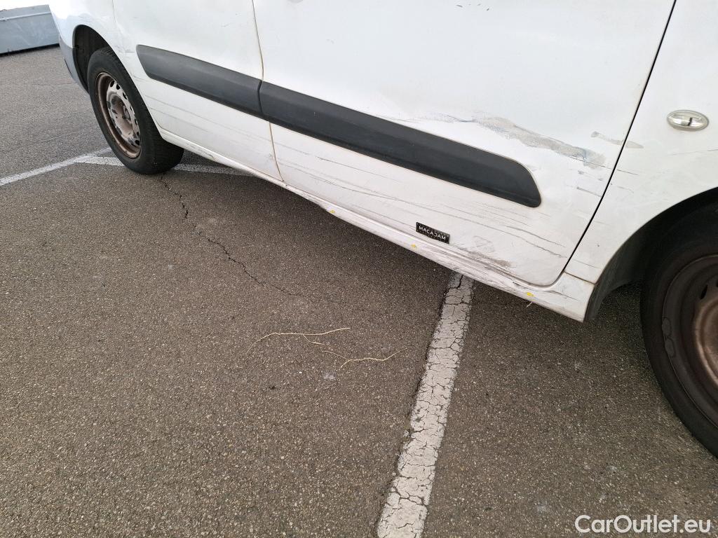  Citroen  Berlingo  Fourgon Club L1 (Court) 1.6 BlueHDi 100CV BVM5 E6 #1