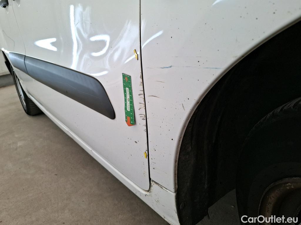  Citroen  Berlingo  Fourgon Club L1 (Court) 1.6 BlueHDi 100CV BVM5 E6 #36