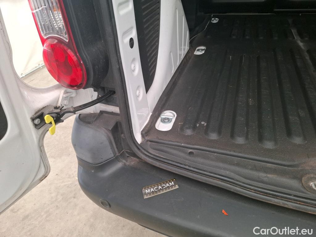  Citroen  Berlingo  Fourgon Business L1 (Court) 1.6 BlueHDi 100CV BVM5 E6 #9