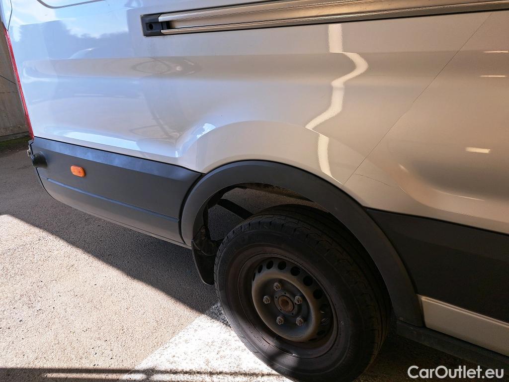  Ford  Transit  Fourgon 350 L4 Trend 2.0 TDCi 130CV BVM6 E6 #21