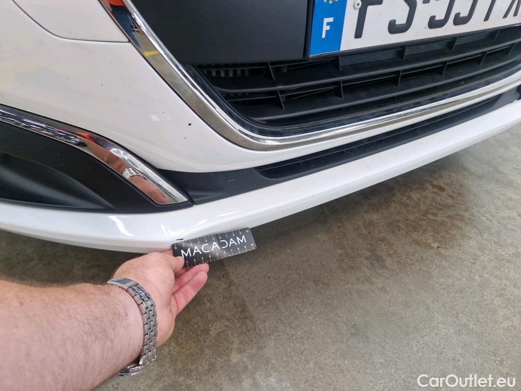  Peugeot  208  Affaire Premium Pack 1.5 HDi 100CV BVM5 E6dT #11