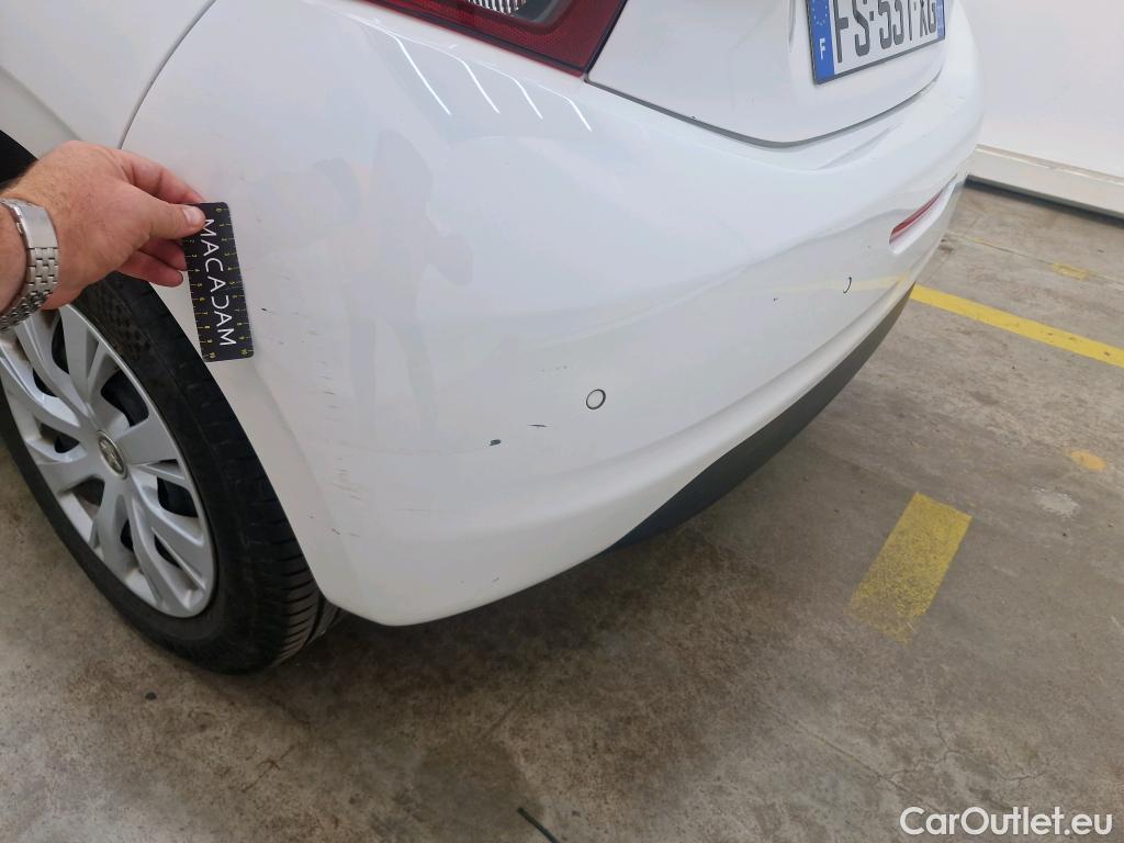  Peugeot  208  Affaire Premium Pack 1.5 HDi 100CV BVM5 E6dT #17