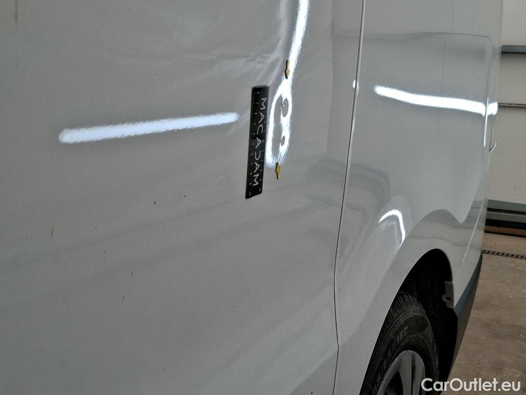  Fiat  Talento FIAT  / 2016 / 4P / Fourgon tôlé FT 1.0 CH1 - 1.6 Mtjet 120 Pack Pro Nav #2