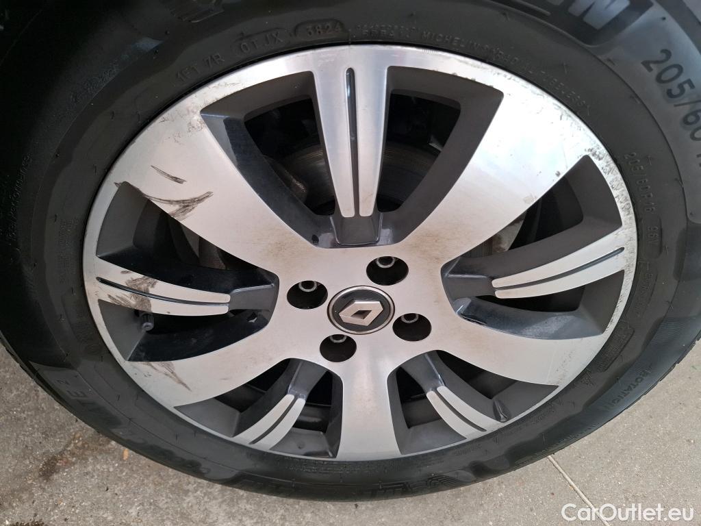  Renault  Captur  Business 0.9 TCe 90CV BVM5 E6 #6