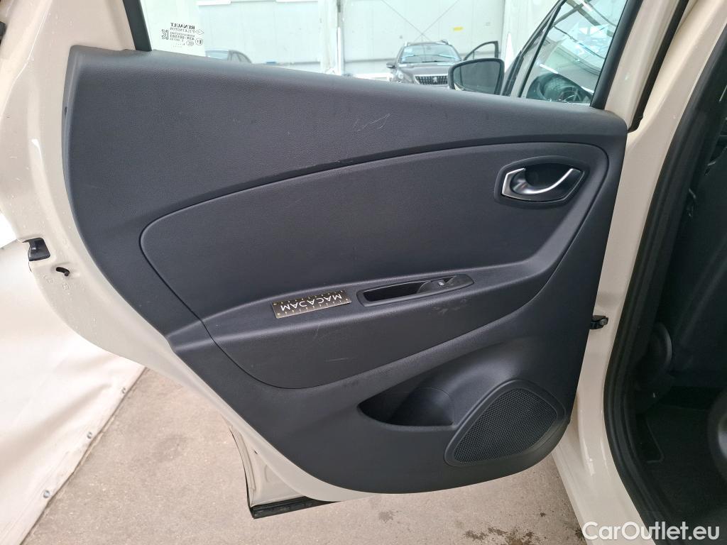  Renault  Captur  Business 0.9 TCe 90CV BVM5 E6 #15