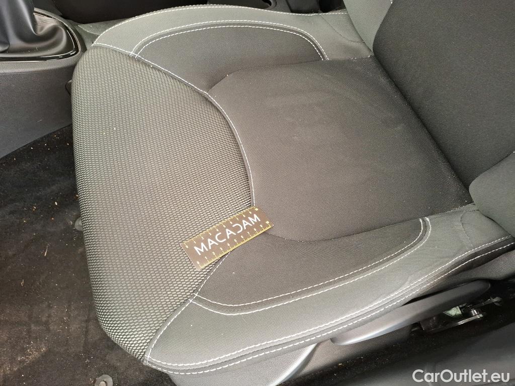 Renault  Clio  IV Air MediaNav 1.5 dCi 75CV BVM5 E6 #9