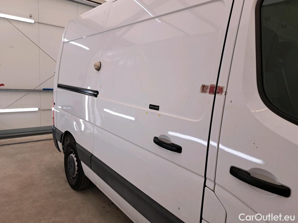  Renault  Master  III Fourgon L2H2 3 3 Grand Confort dCi 135CV BVM6 E6d #13