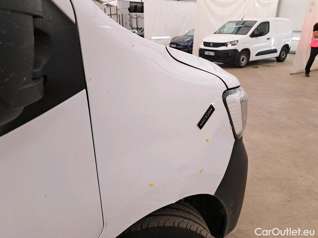  Renault  Master  III Fourgon L2H2 3 3 Grand Confort dCi 135CV BVM6 E6d #3
