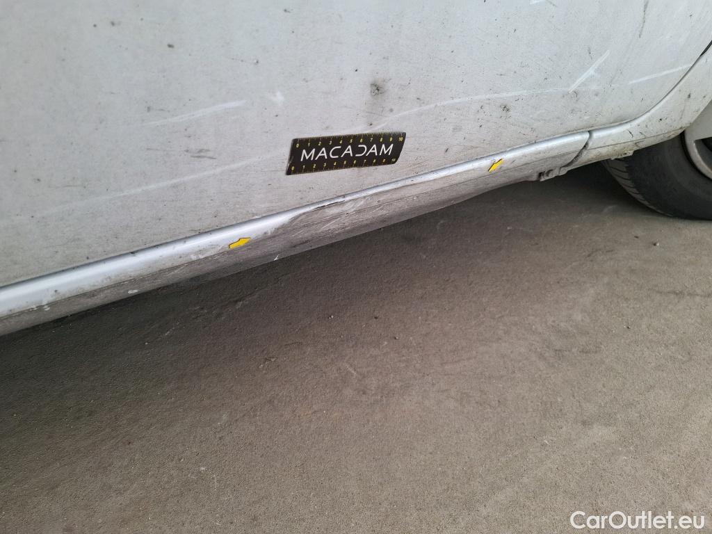  Renault  Kangoo RENAULT  Express / 2013 / 4P / Fourgonnette Extra R-Link dCi 75 #9