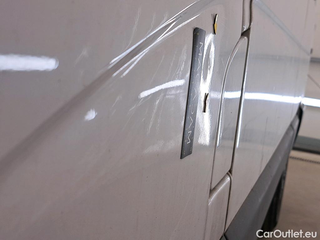  Renault  Master  III Fourgon L2H2 3 3 Grand Confort dCi 135CV BVM6 E6d #32