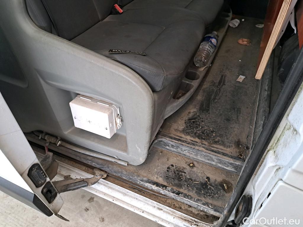  Renault  Master RENAULT  VU 4p Fourgon CA GCf Trac F3500 L2H2 dCi 130 Euro6 #32