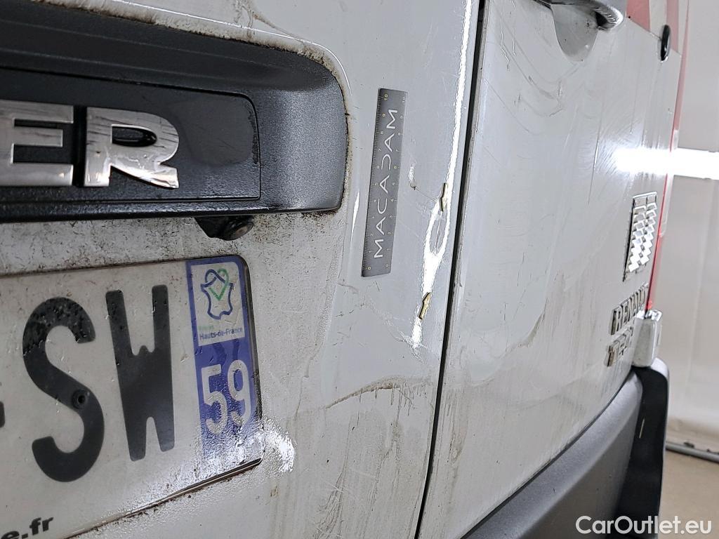  Renault  Master RENAULT  VU 4p Fourgon CA GCf Trac F3500 L2H2 dCi 130 Euro6 #23