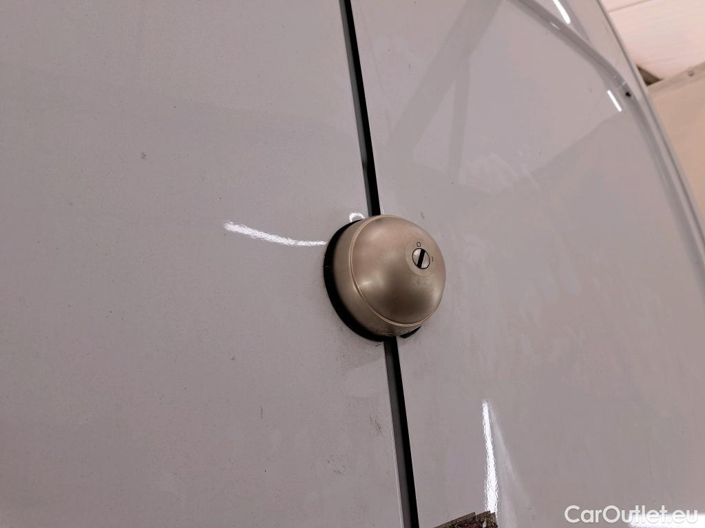  Renault  Master  III Fourgon L2H2 3 3 Grand Confort dCi 135CV BVM6 E6d #23