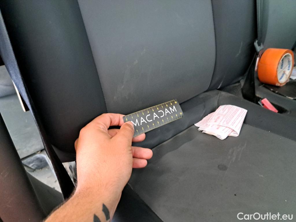  Renault  Master RENAULT  VU 4p Fourgon CA GCf Trac F3500 L2H2 dCi 130 Euro6 #50