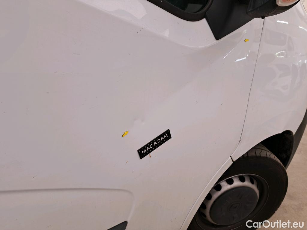  Renault  Master  III Fourgon L2H2 3 3 Grand Confort dCi 135CV BVM6 E6d #8