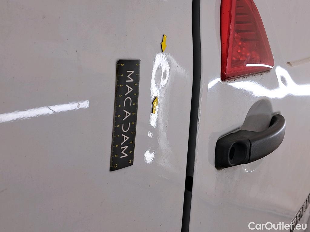  Renault  Master  III Fourgon L2H2 3 3 Grand Confort dCi 135CV BVM6 E6d #21