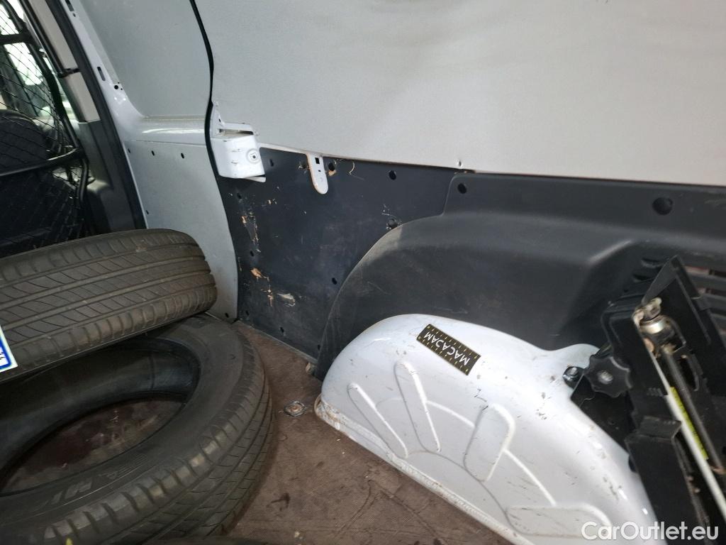  Renault  Kangoo  Express Maxi Extra (Série Spéciale) 1.5 dCi #8