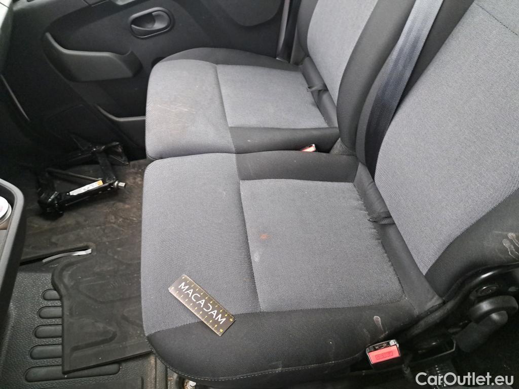  Renault  Master  III Fourgon L2H2 3 3 Grand Confort dCi 135CV BVM6 E6d #38