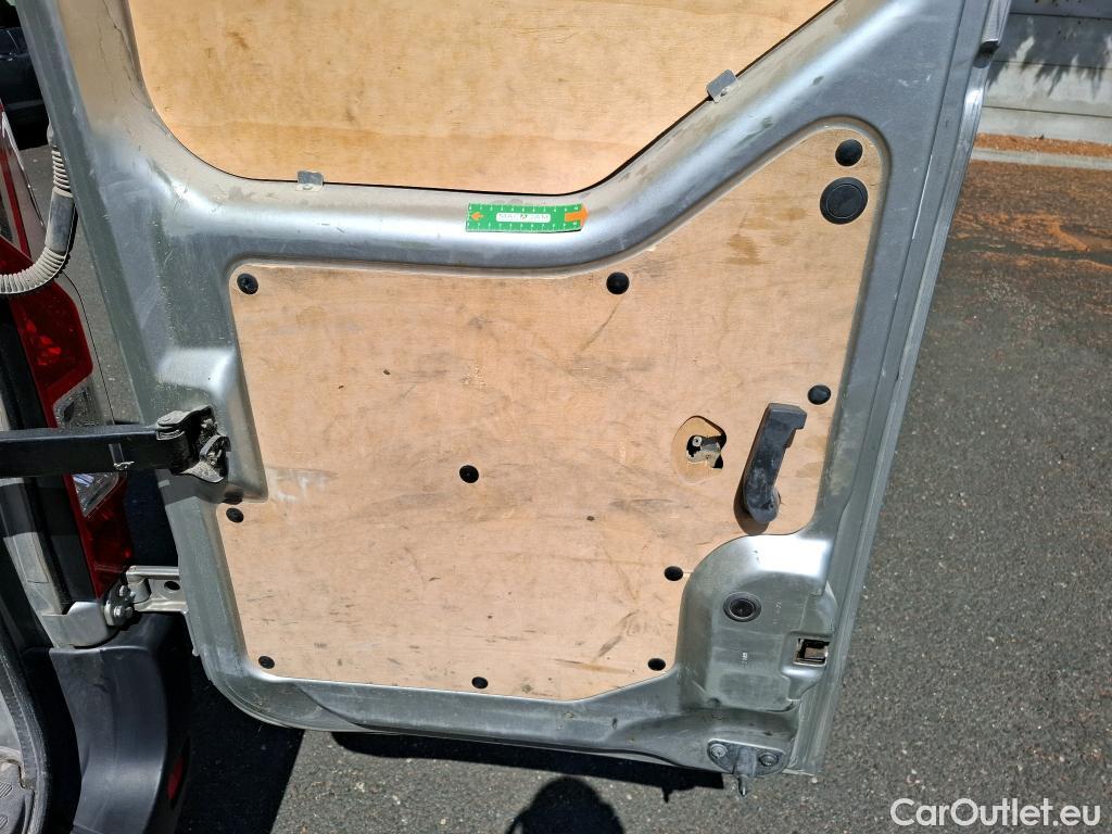 Renault  Master RENAULT  / 2014 / 4P / Fourgon tôlé &FG GCf Trac F3300 L2H2 dCi 110 Euro6 #15