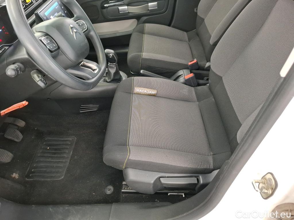 Citroen  C3  Société Feel Nav 1.2 PureTech 80CV BVM5 E6d #4