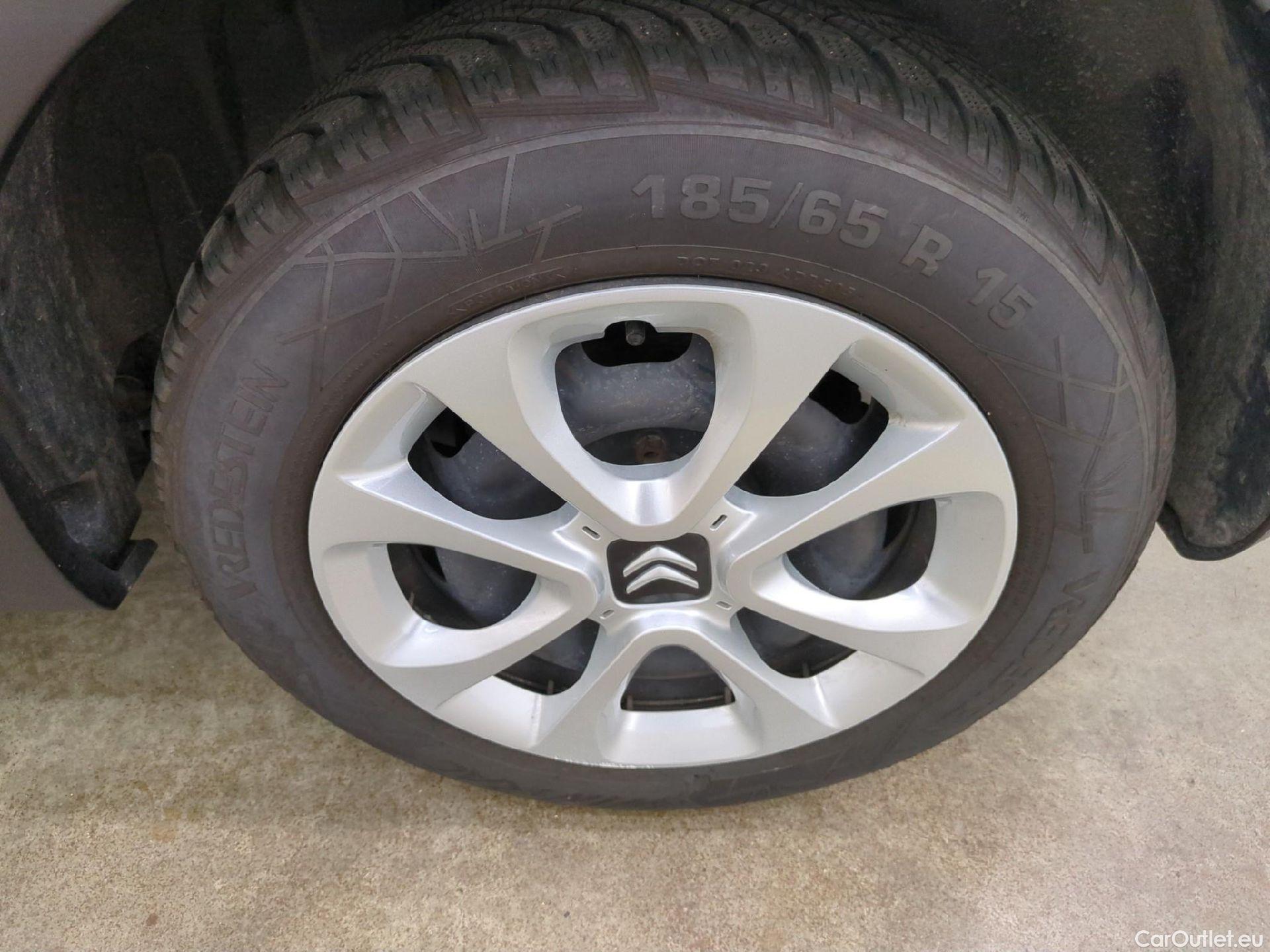  Citroen  C3  Société Feel 1.5 BlueHDI 100CV BVM6 E6dT #8