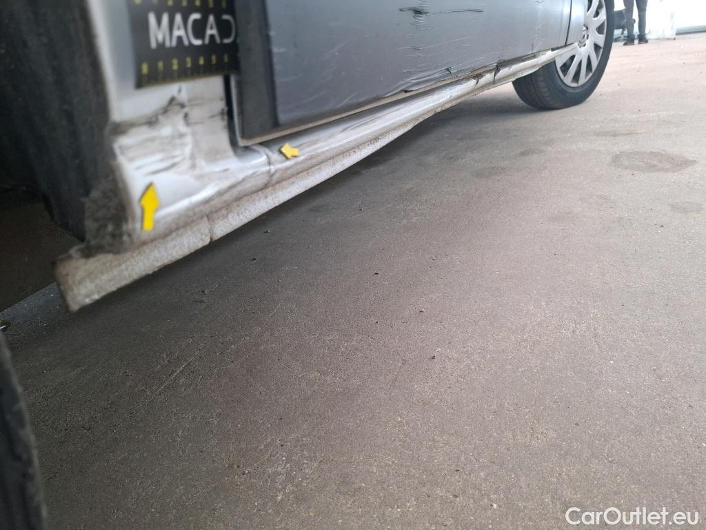  Renault  Trafic  Furgon Grand Confort L1H1 1000 1.6 dCi 120CV BVM6 E6 #5