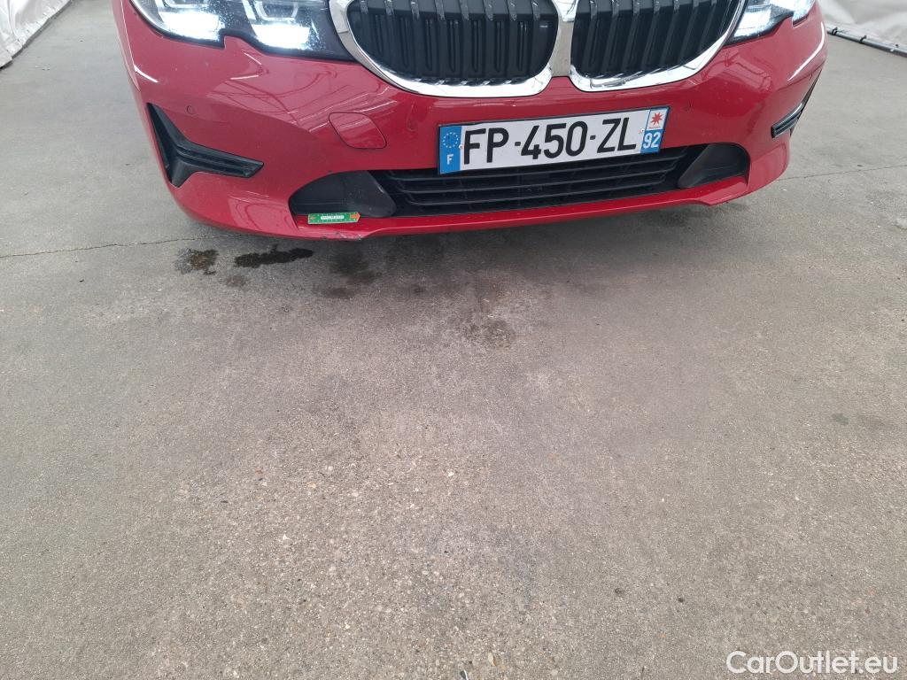  Bmw  Serie 3 BMW Série 3 Touring / 2018 / 5P / Break 320i 184ch Business Design BVA8 #4