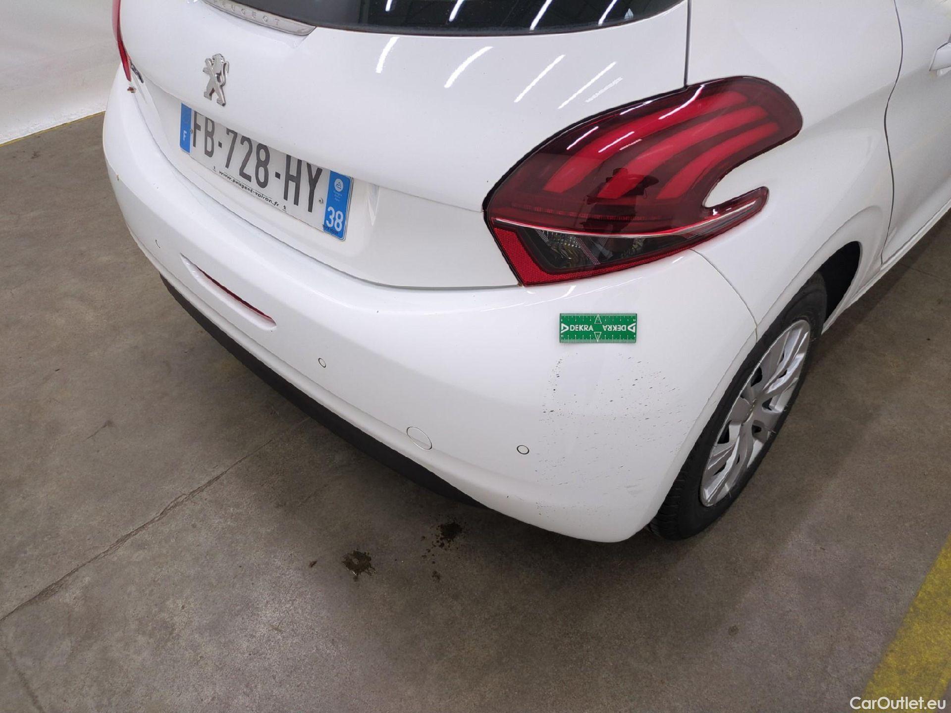  Peugeot  208  Affaire Premium Pack 1.2 80CV BVM5 E6dT #5