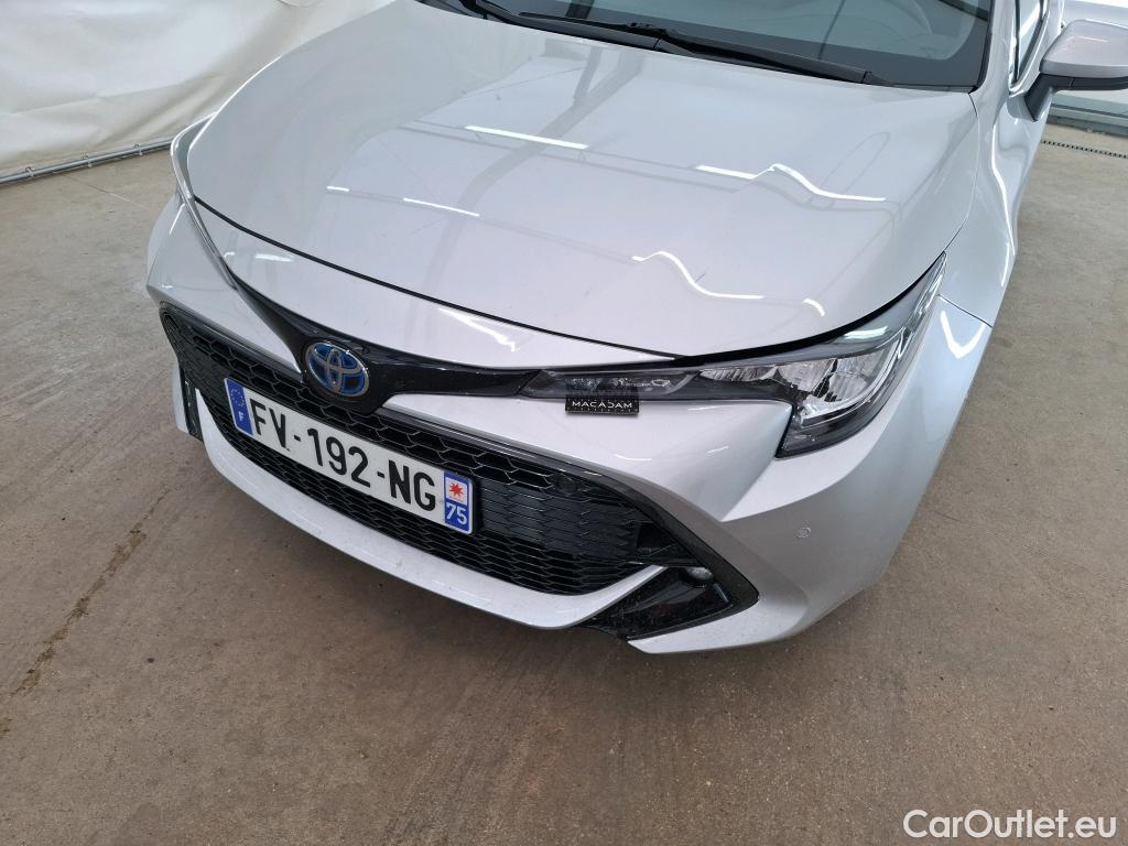  Toyota  Corolla TOYOTA  / 2018 / 5P / Berline Hybride 122h Dynamic Business Stage Acad #25