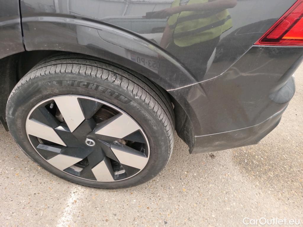  Volvo  XC60  Ultimate Style Dark Recharge Plug-In Hybrid AWD 2.0 T6 400CV BVA8 E6d #13