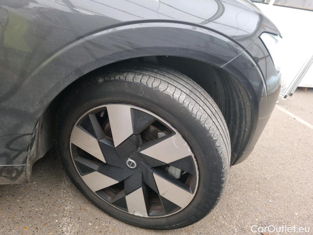  Volvo  XC60  Ultimate Style Dark Recharge Plug-In Hybrid AWD 2.0 T6 400CV BVA8 E6d #24