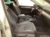  Volkswagen  Passat 2.0 TDI 4Motion Executive Skinn/Alcantara Värmare Drag Kamera #10
