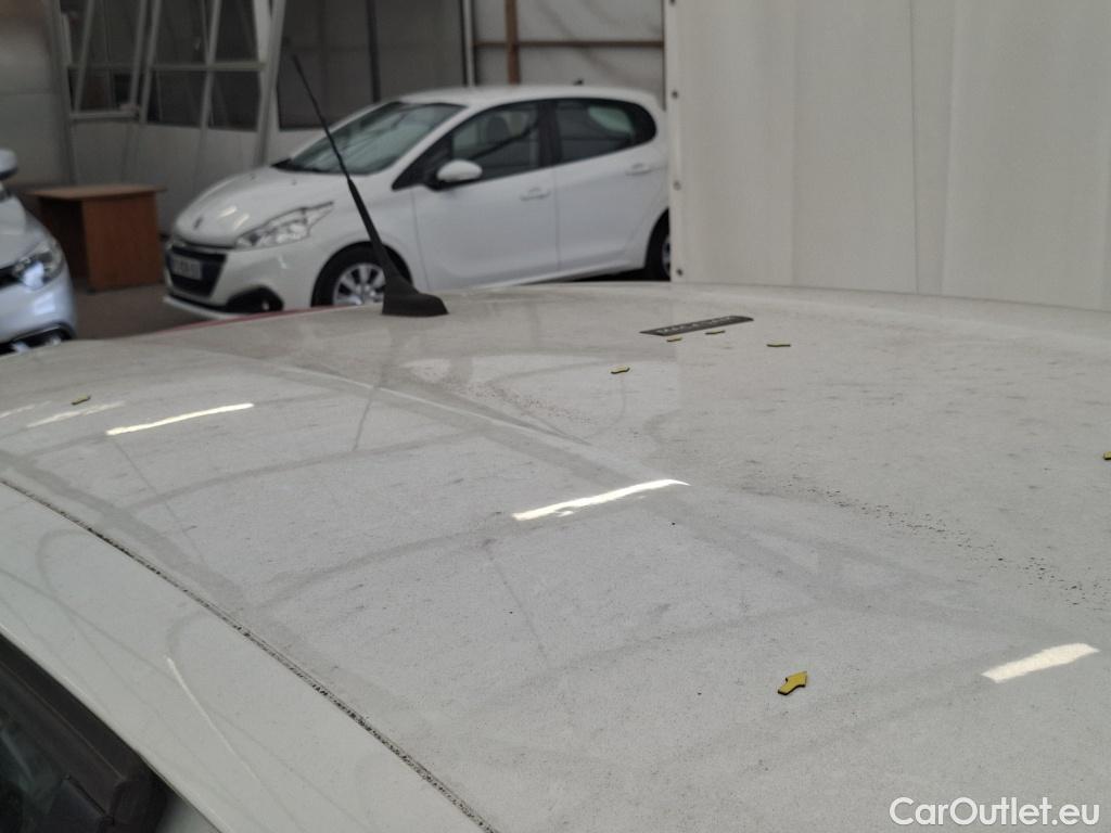  Peugeot  208  Affaire Premium Pack 1.5 HDi 100CV BVM5 E6dT #5